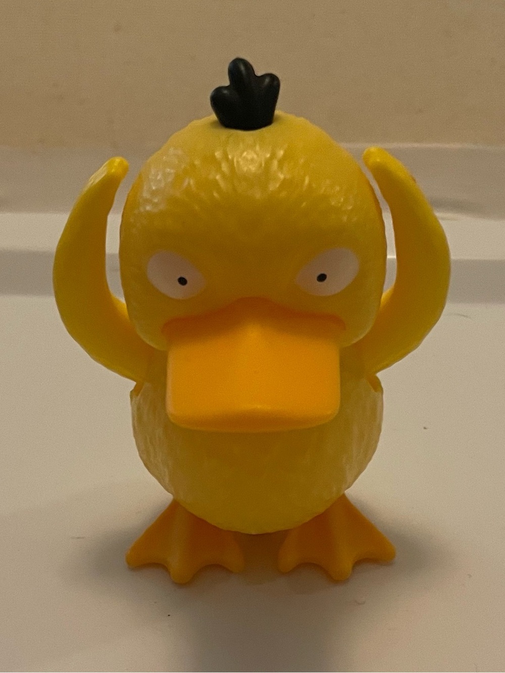 2019 Pokemon Detective Pikachu Movie Burger King Meal Psyduck Toy